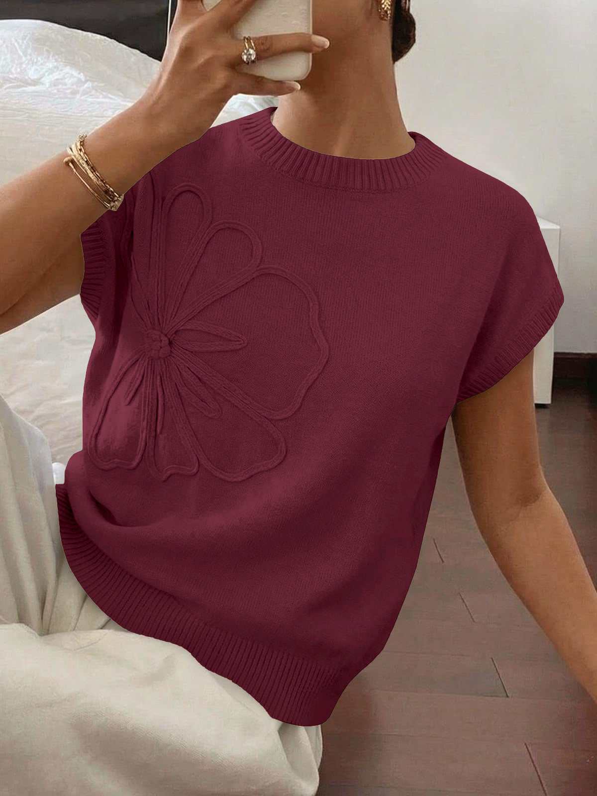 Women's Floral Textured Knit Top – Short Sleeve Crew Neck Sweater product photo 4