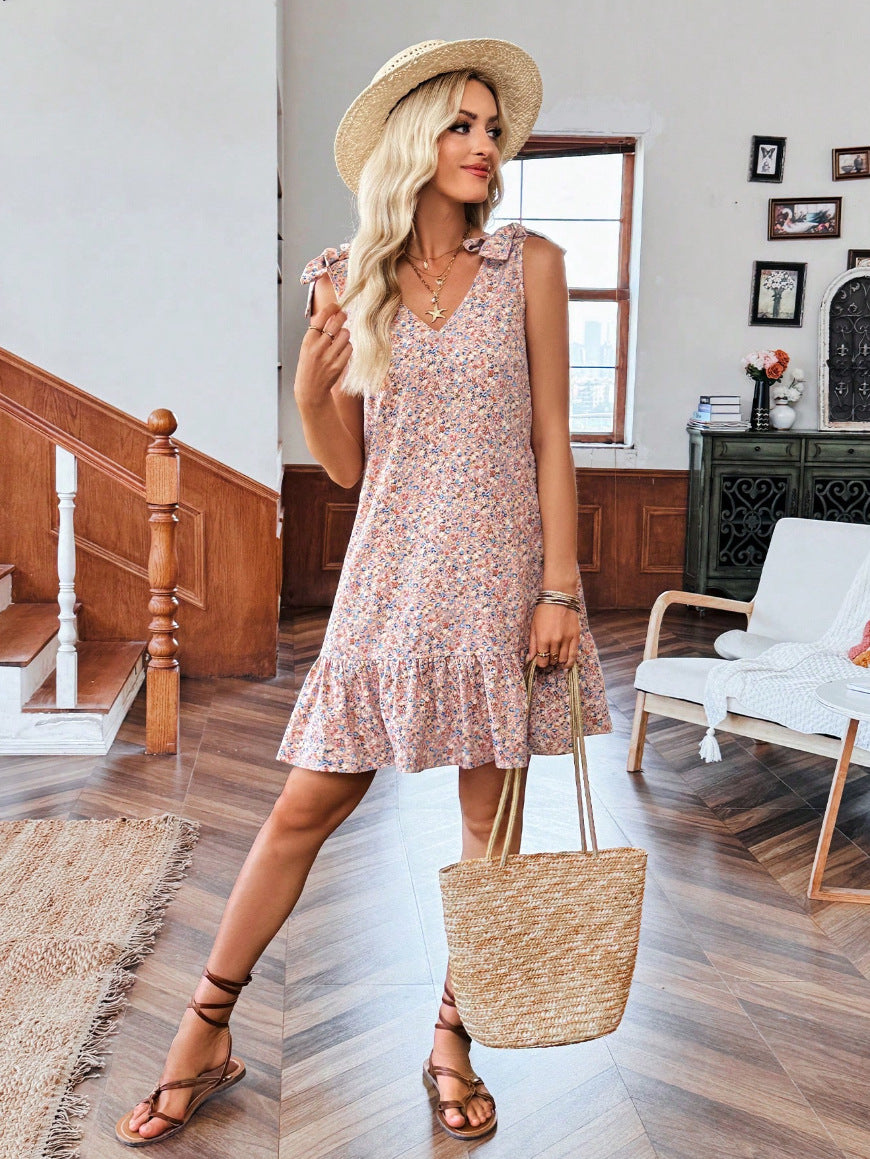 Women's floral V-neck mini dress image 2