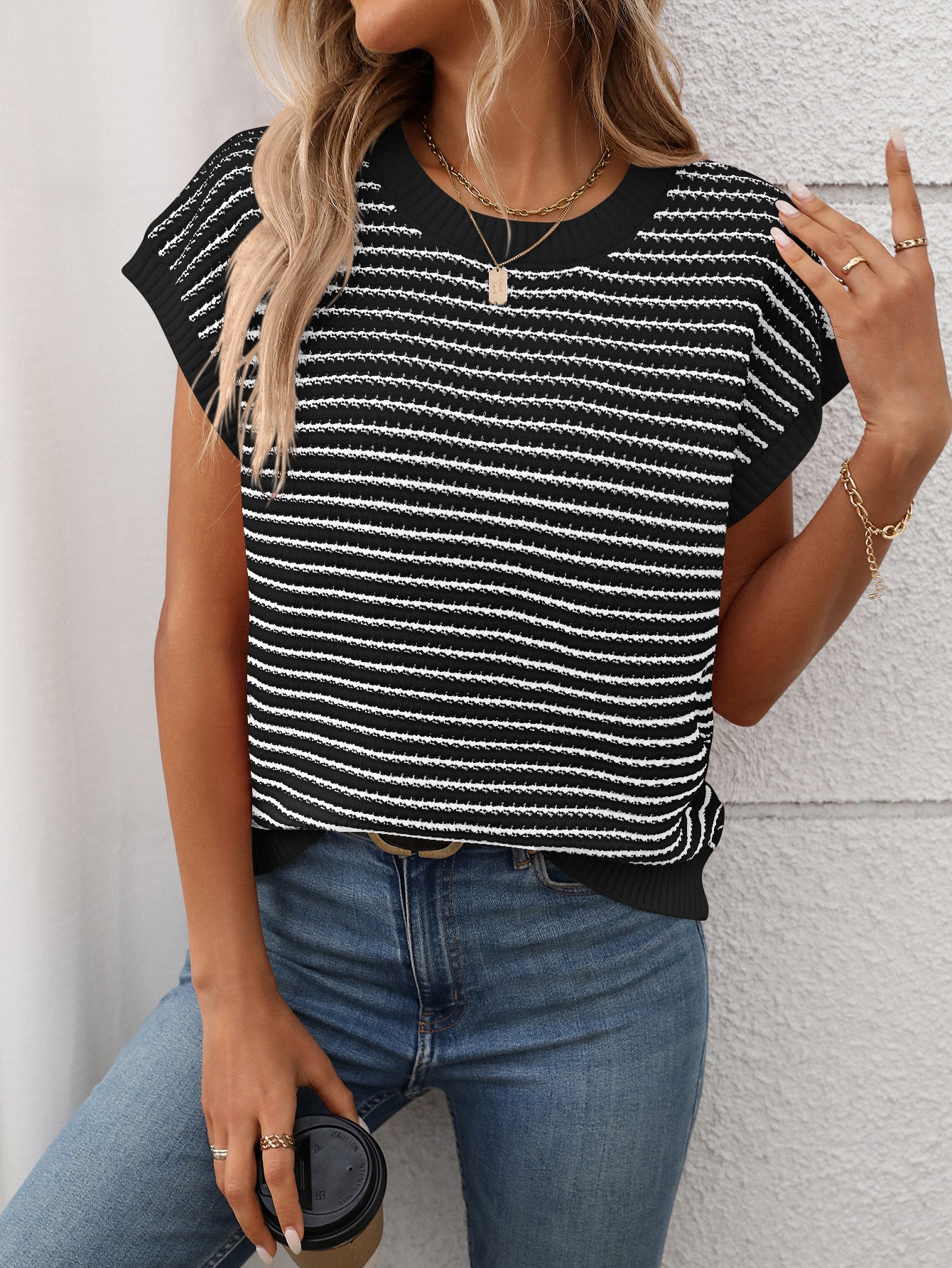 Women's Striped Short Sleeve Sweater – Contrast Crew Neck Knit Top